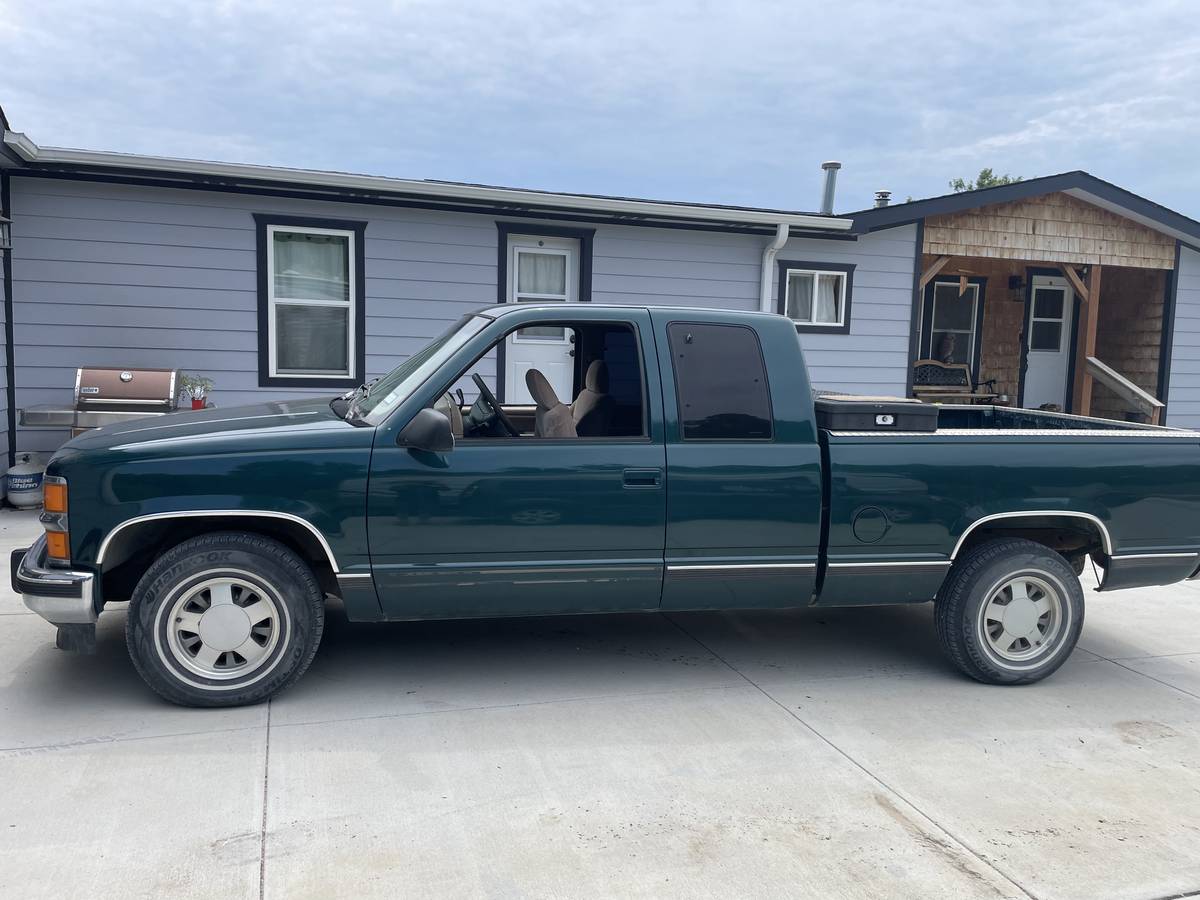 Chevy-c1500-diesel-1995-green-7