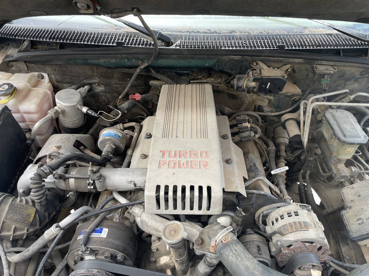 Chevy-c1500-diesel-1995-green-9