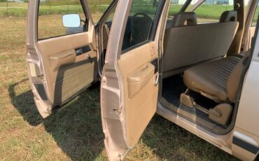 Chevy-c1500-suburban-1992-13