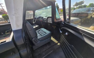 Chevy-c20-1962-black-10