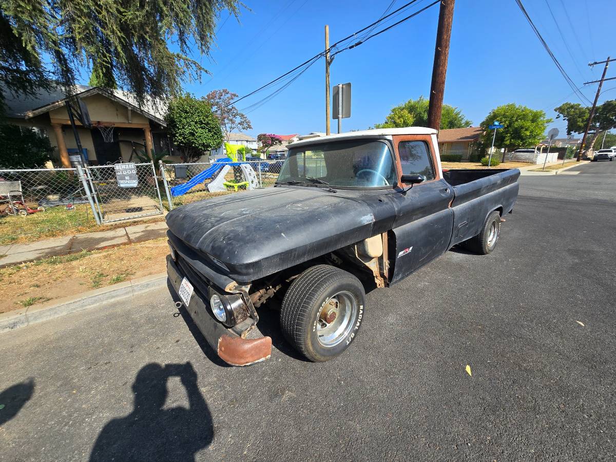 Chevy-c20-1962-black-2
