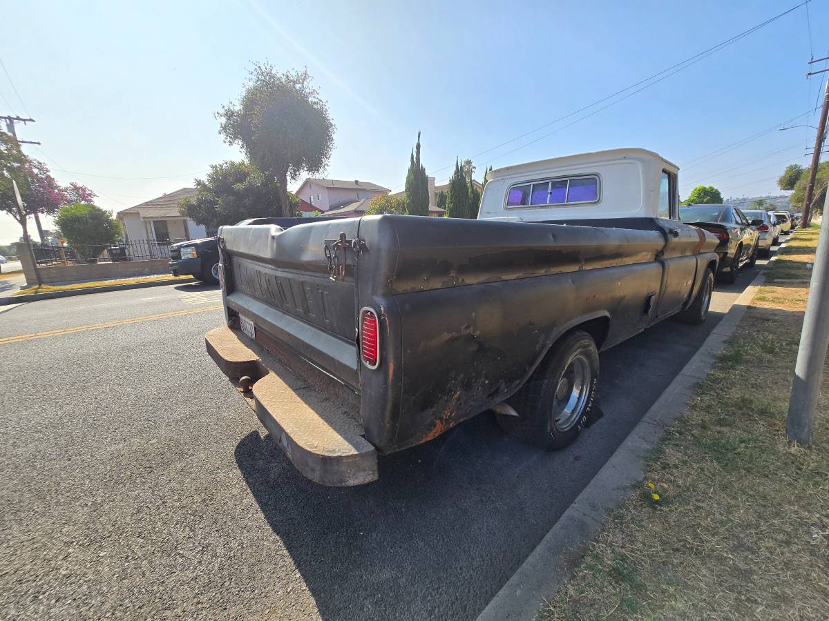 Chevy-c20-1962-black-6
