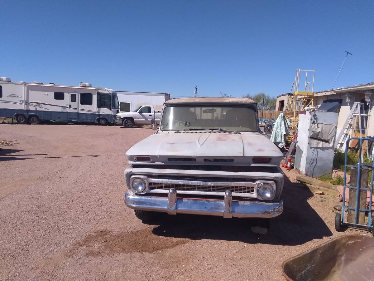 Chevy-c20-1964-custom-3