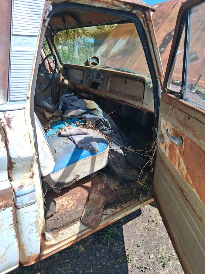 Chevy-c20-1965-4