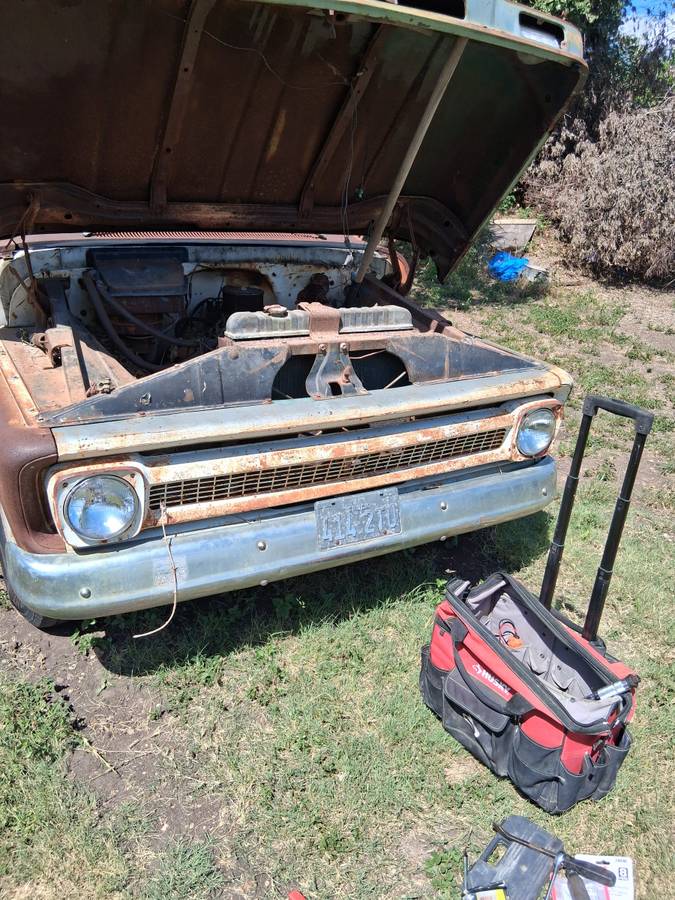 Chevy-c20-1965-9
