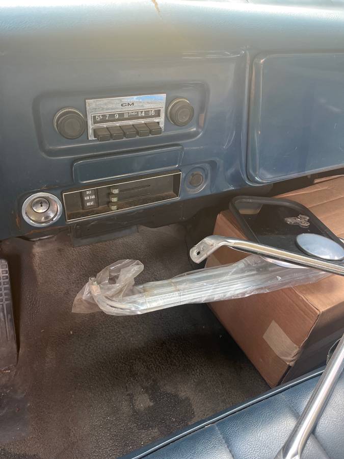 Chevy-c20-1968-8