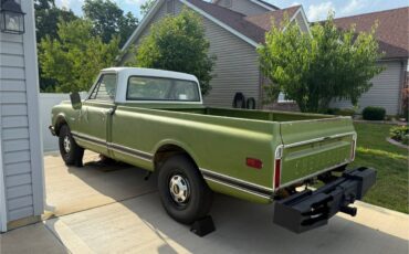 Chevy-c20-1969-green-2