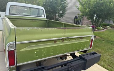 Chevy-c20-1969-green-4