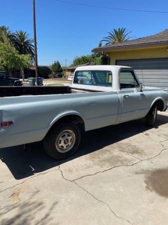 Chevy-c20-1969-grey
