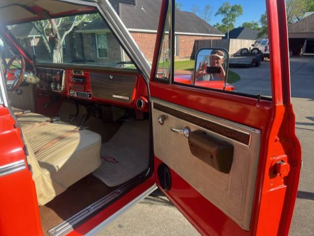 Chevy-c20-1970-orange-5