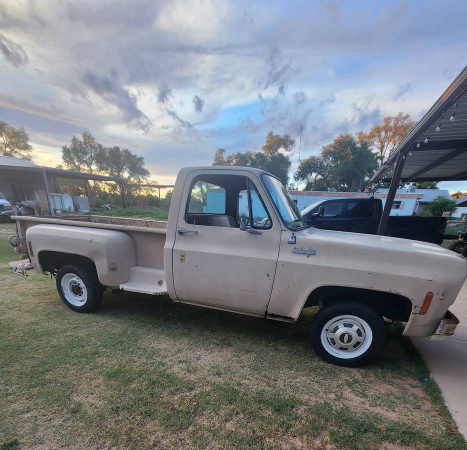 Chevy-c20-1973-3
