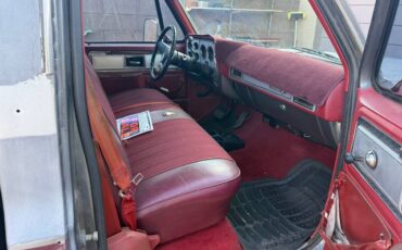 Chevy-c20-1978-grey-1