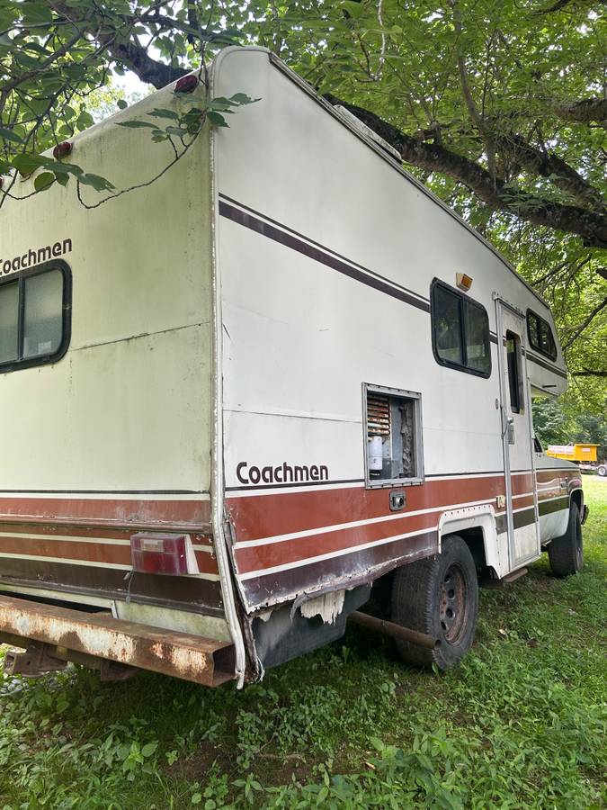 Chevy-c20-diesel-1983-3