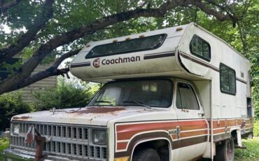 Chevy-c20-diesel-1983