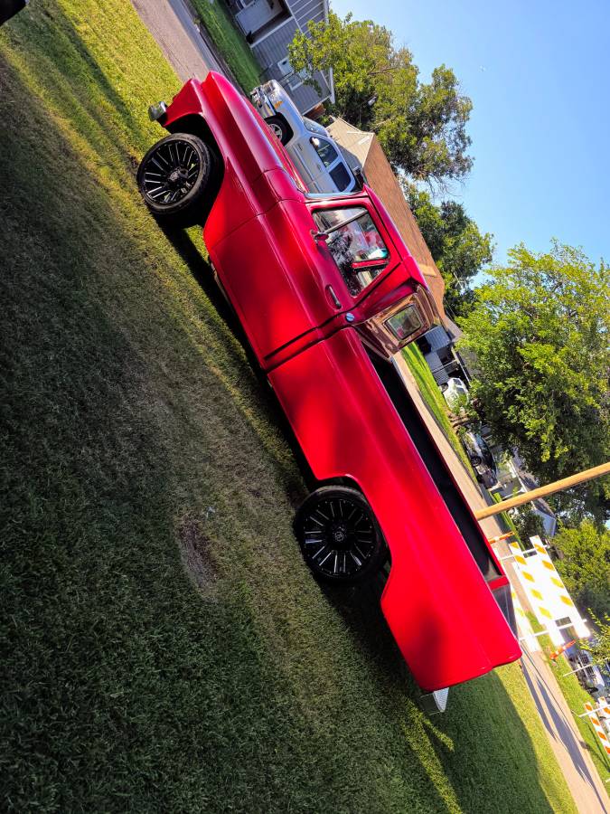Chevy-c20-pickup-1965-red-5
