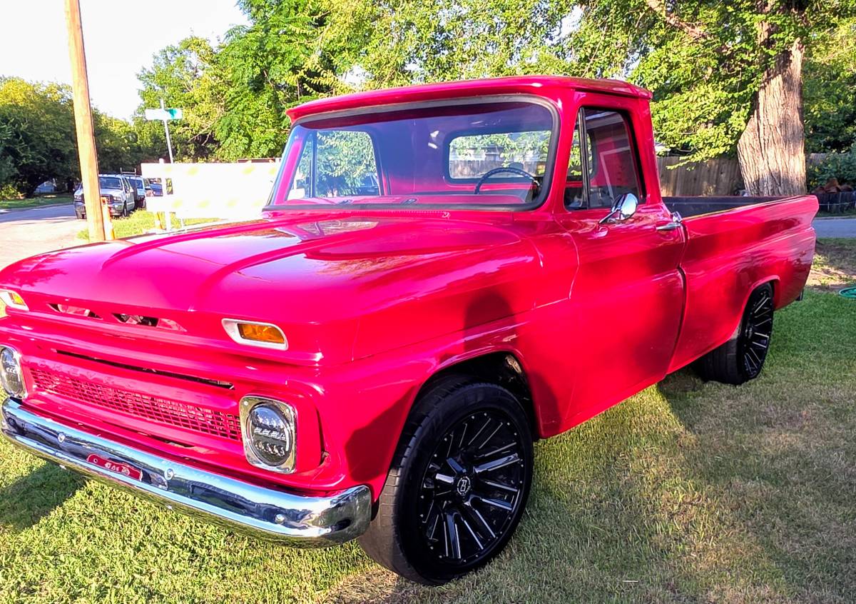 Chevy-c20-pickup-1965-red-6