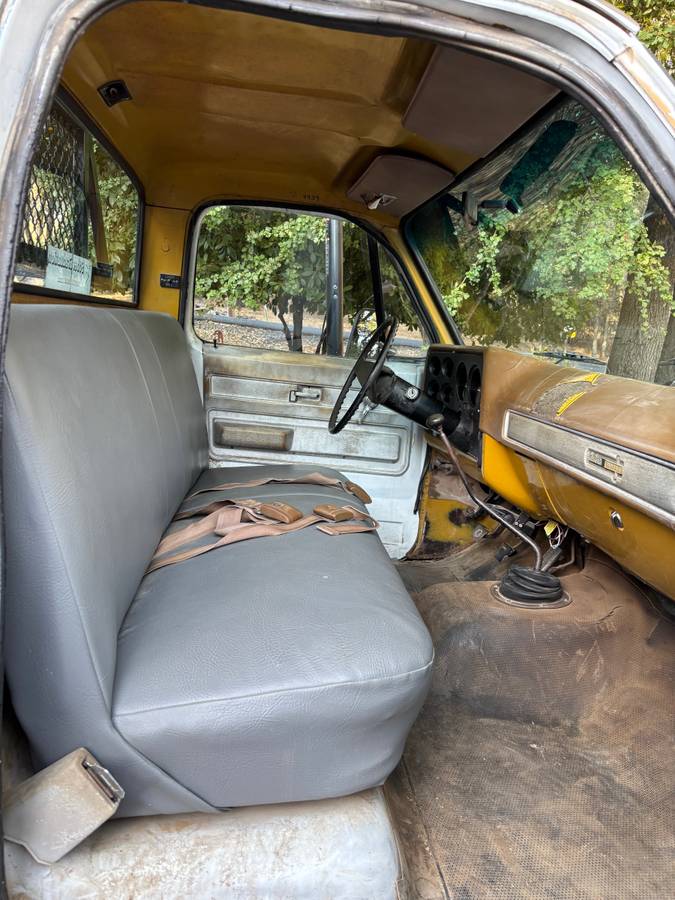 Chevy-c20-stake-side-1974-2