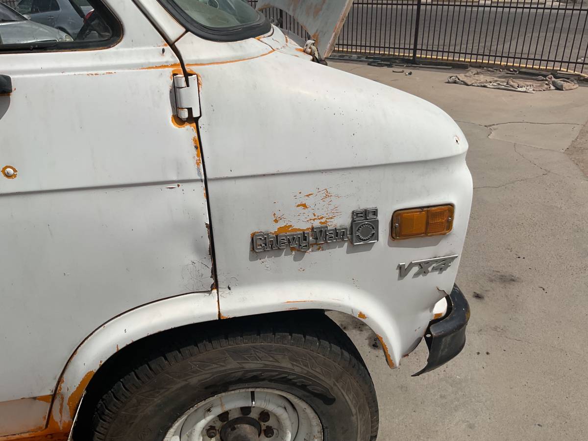 Chevy-c30-1980-yellow-2