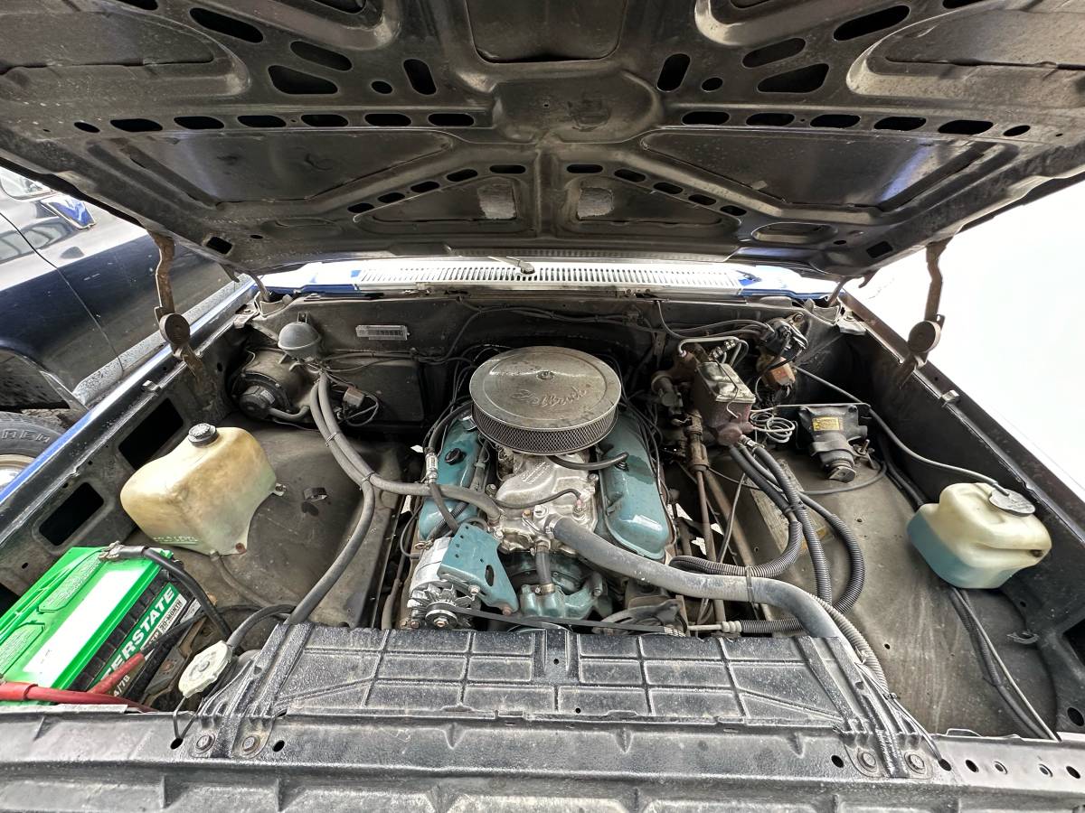 Chevy-c30-1982-blue-5