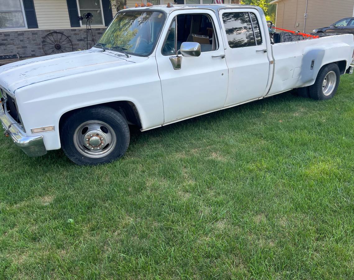 Chevy-c30-1985-1