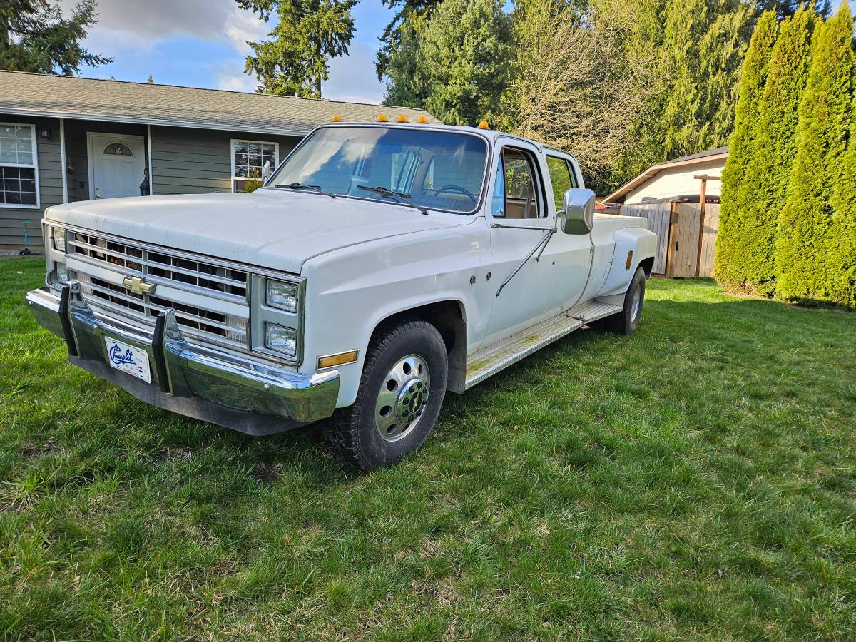 Chevy-c30-1987