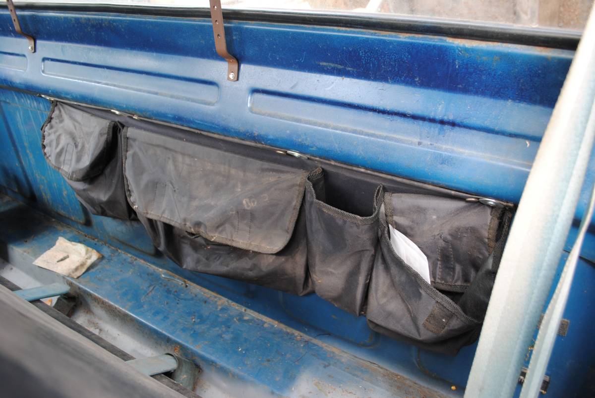 Chevy-c30-dumptruck-1979-blue-18