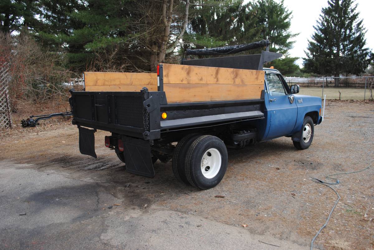 Chevy-c30-dumptruck-1979-blue-2