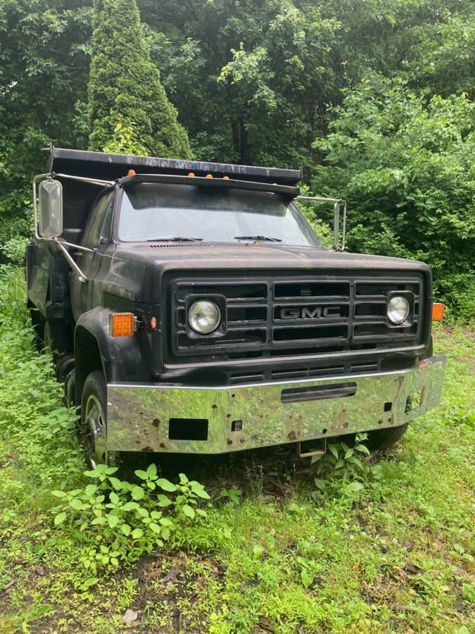 Chevy-c5500-1982-black-4