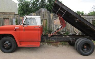 Chevy-c60-1965-13