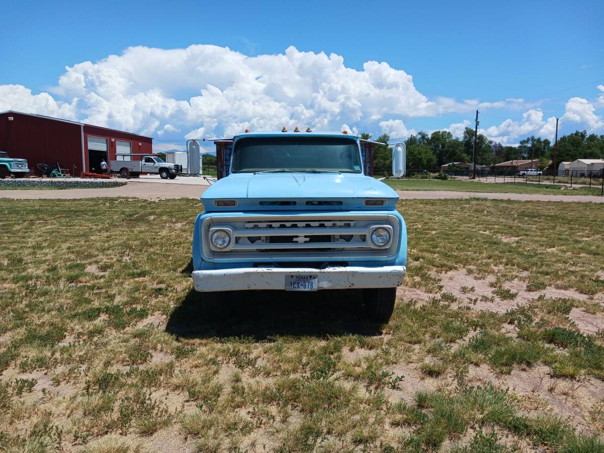 Chevy-c60-1966-blue-2