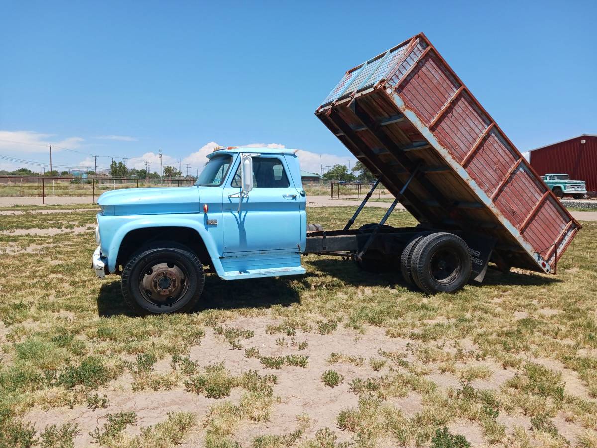 Chevy-c60-1966-blue-8