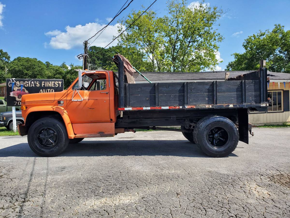 Chevy-c60-dump-truck-1981-11