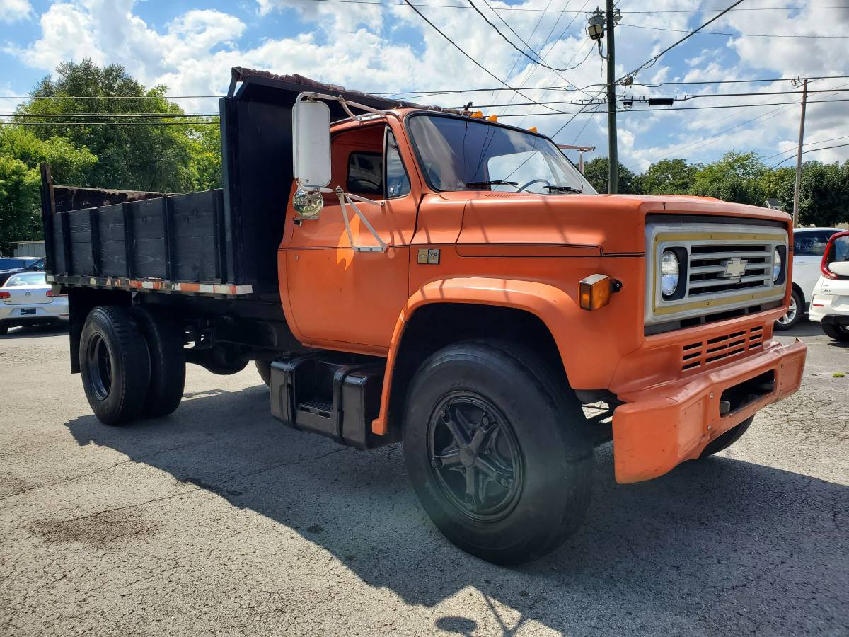 Chevy-c60-dump-truck-1981-8