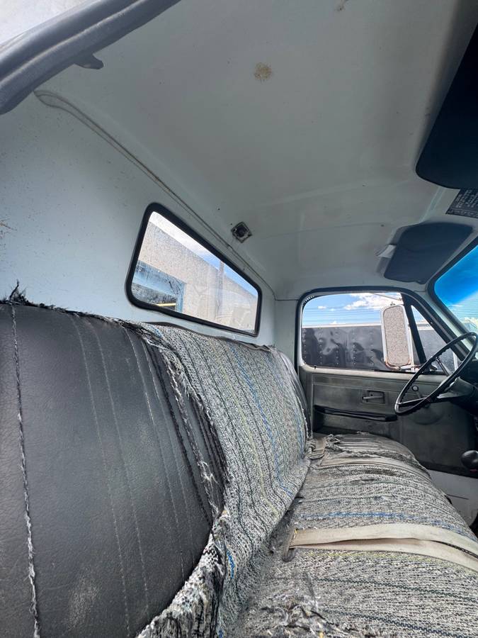 Chevy-c70-1982-white-9