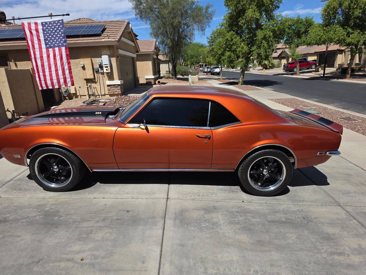 Chevy-camaro-1968-custom-7