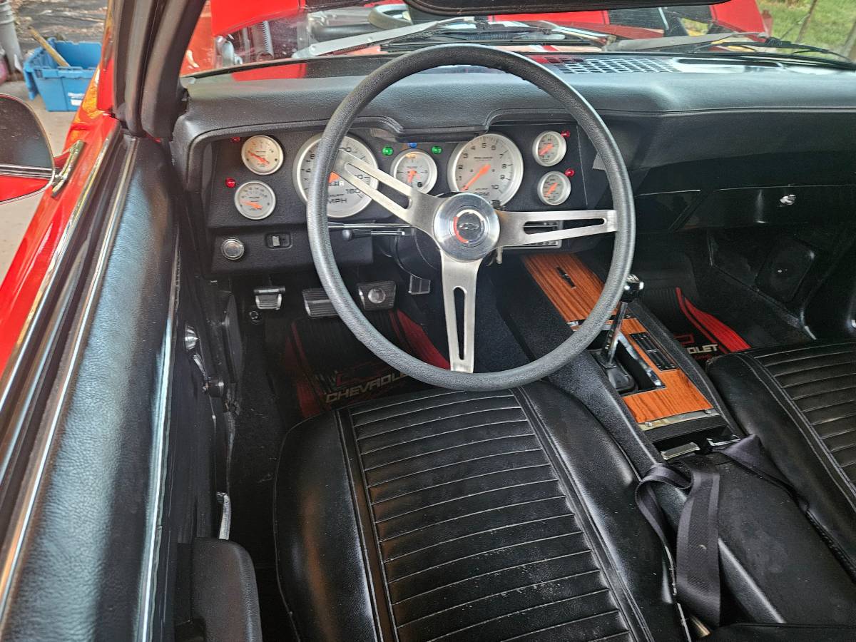 Chevy-camaro-1969-13