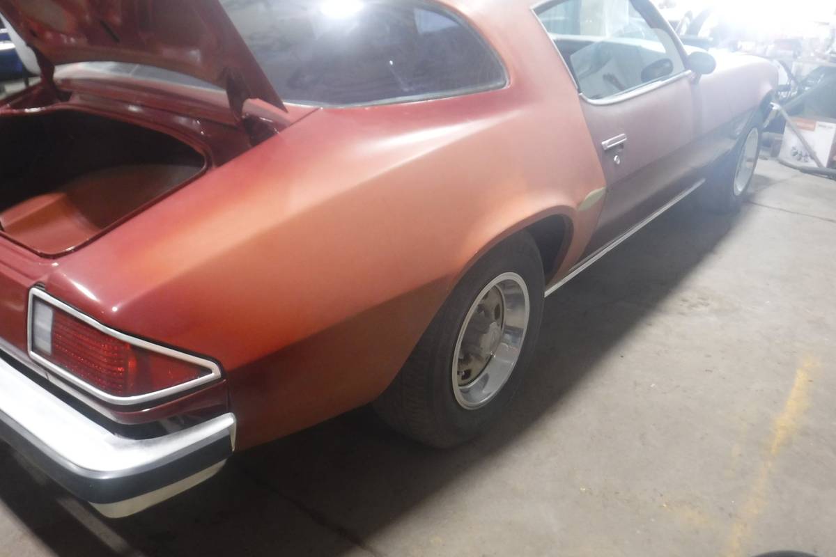 Chevy-camaro-1976-3