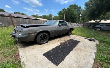 Chevy-camaro-1978-3