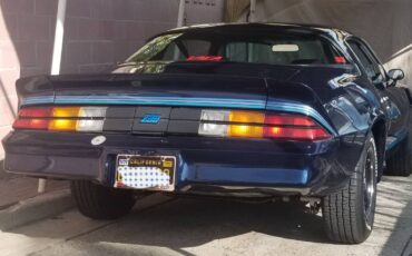 Chevy-camaro-1980-blue-6