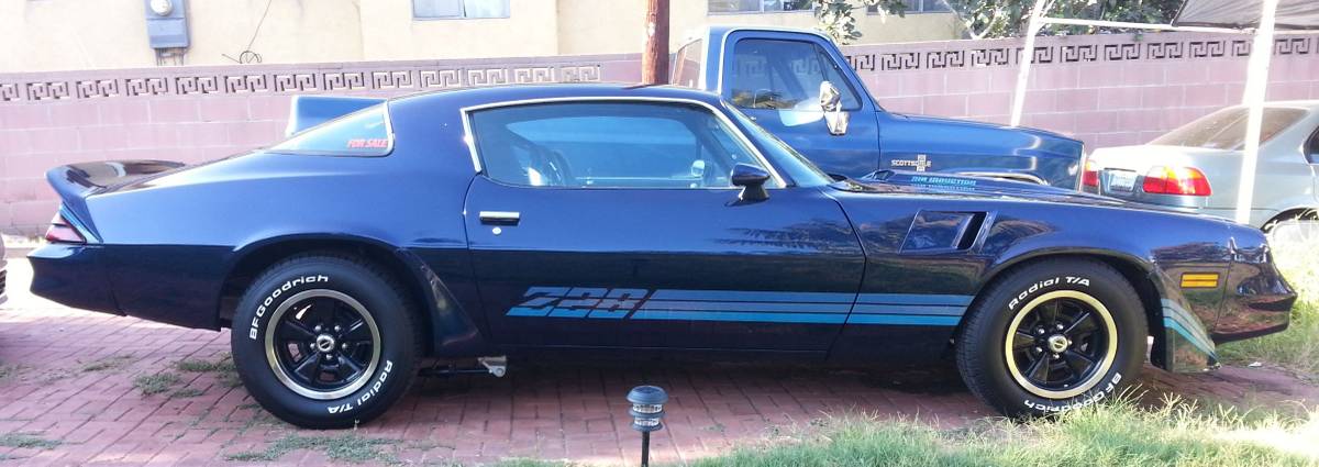 Chevy-camaro-1980-blue-9