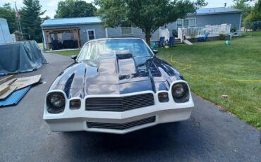 Chevy-camaro-1981-white-6