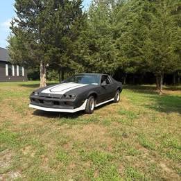 Chevy-camaro-1984-black-1