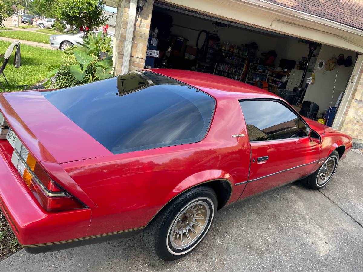 Chevy-camaro-1984-red-2
