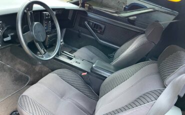 Chevy-camaro-1984-red-23