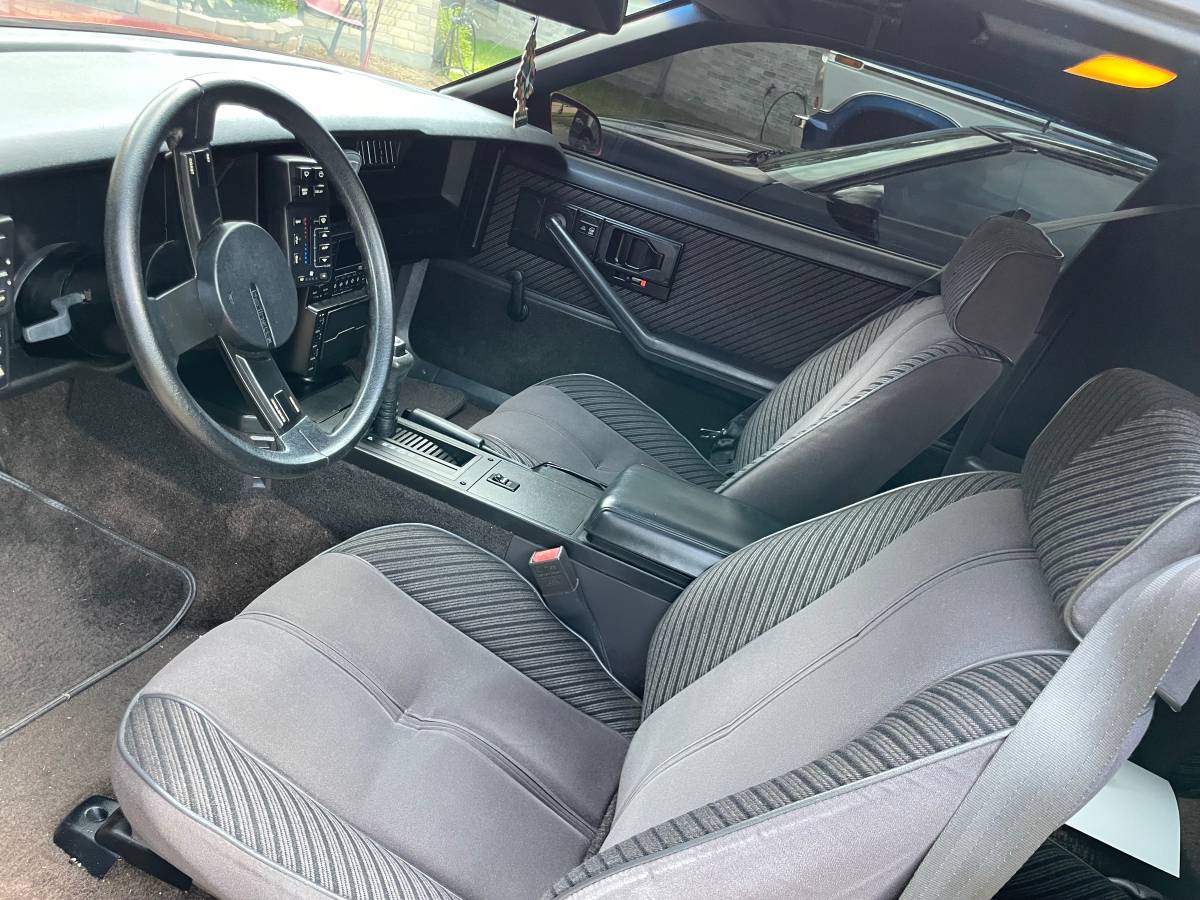 Chevy-camaro-1984-red-23