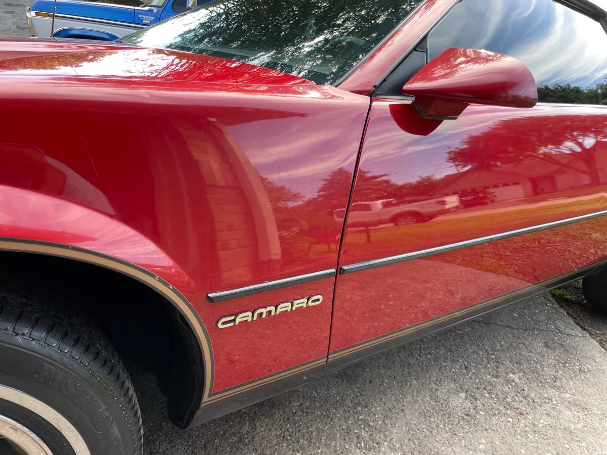 Chevy-camaro-1984-red-5