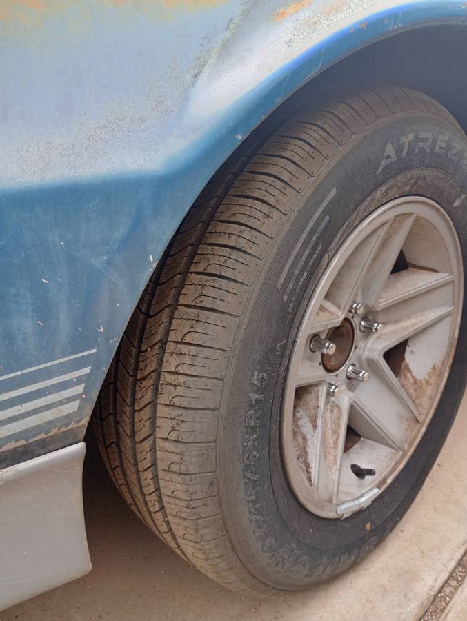Chevy-camaro-1986-3