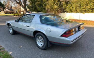 Chevy-camaro-1987-1