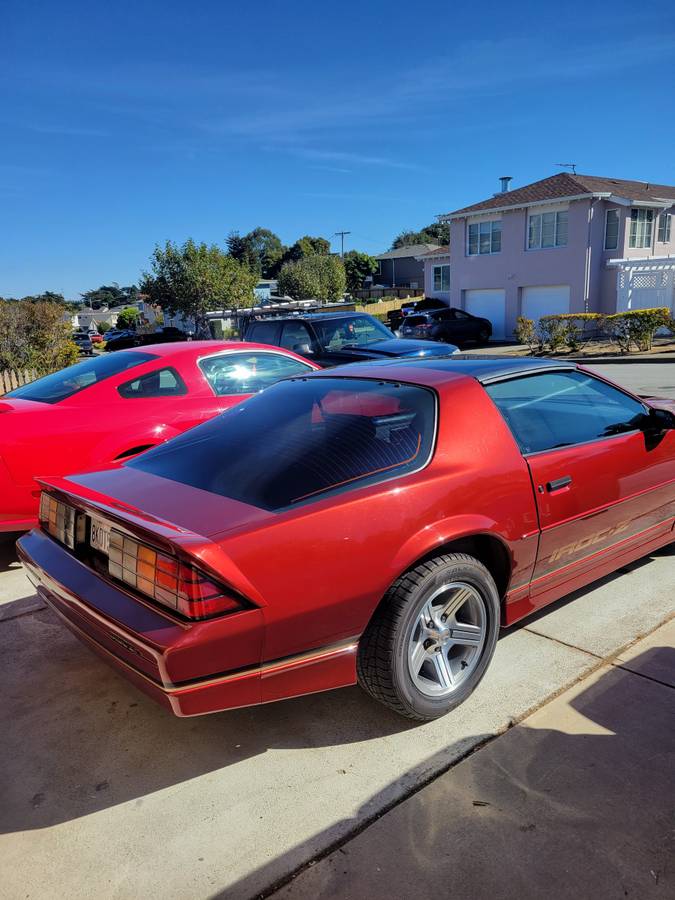 Chevy-camaro-1988-red-4