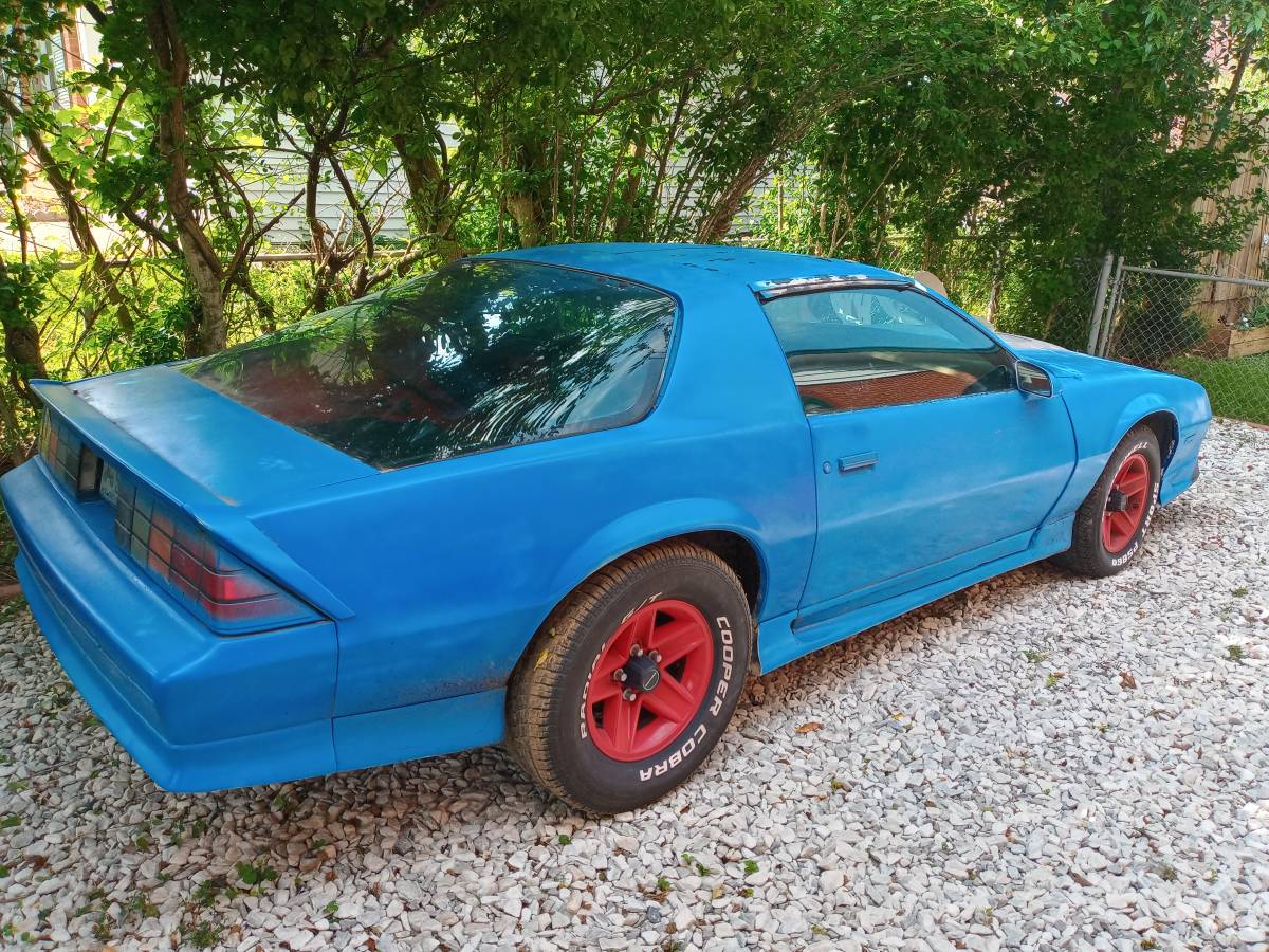 Chevy-camaro-1991-blue